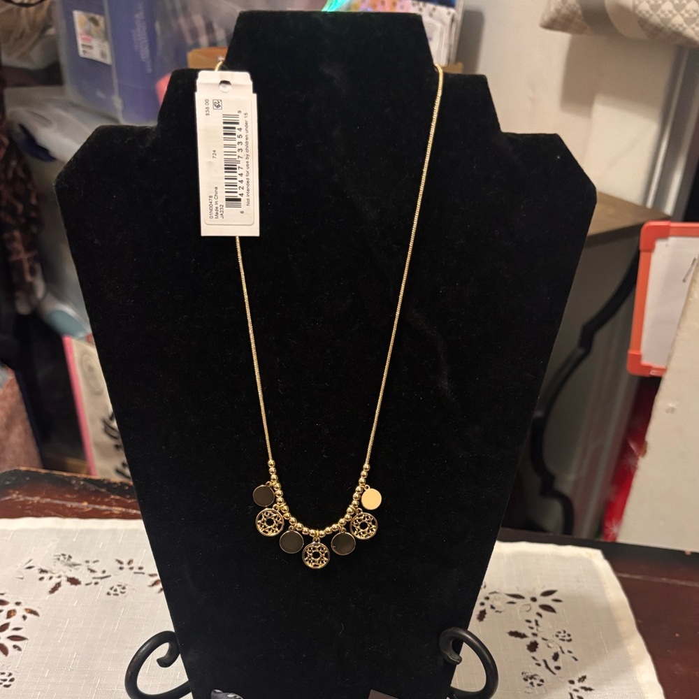 Anne Klein Bundle - Picture 6 of 14